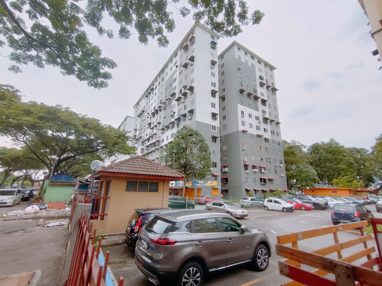Corner Unit Flat Sri Sentosa Jalan Klang Lama KL