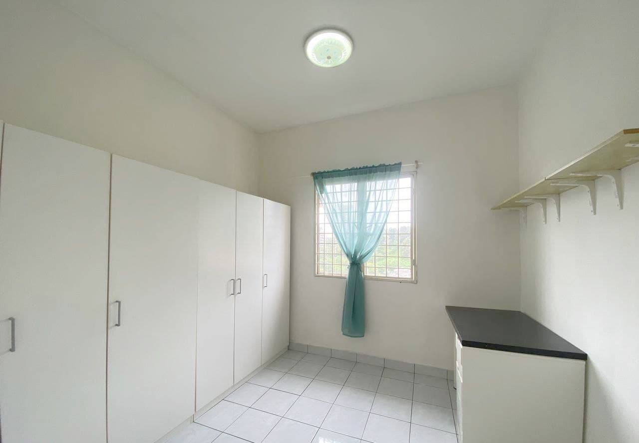 Oakleaf Park Condo Persiaran Bukit Jaya Ampang - photo 3