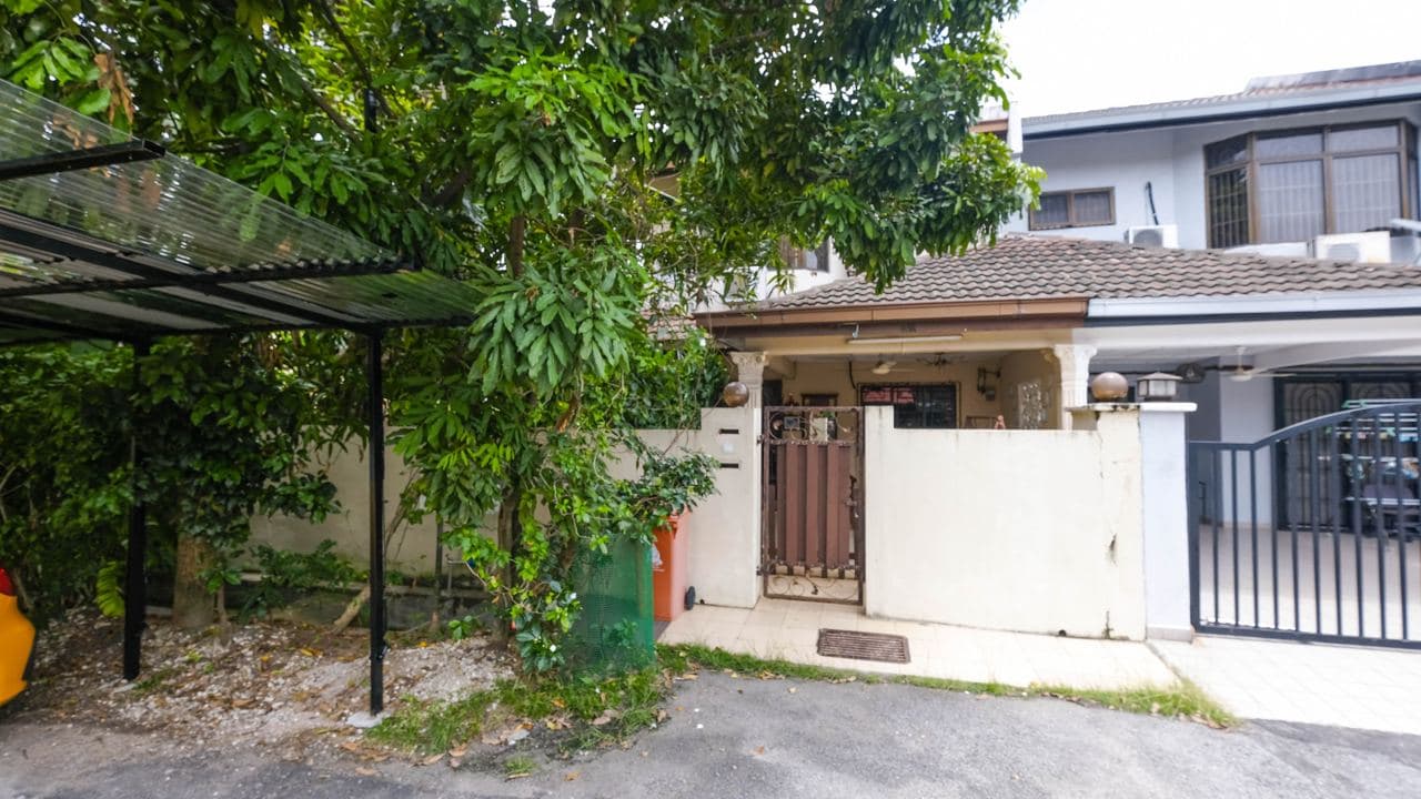 Double Storey Taman Sri Manja, Petaling Jaya