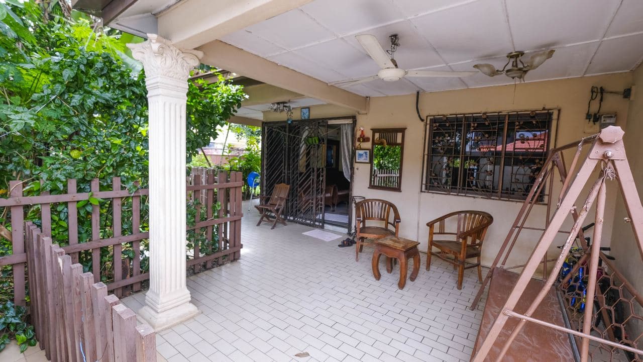 Double Storey Taman Sri Manja, Petaling Jaya - photo 2