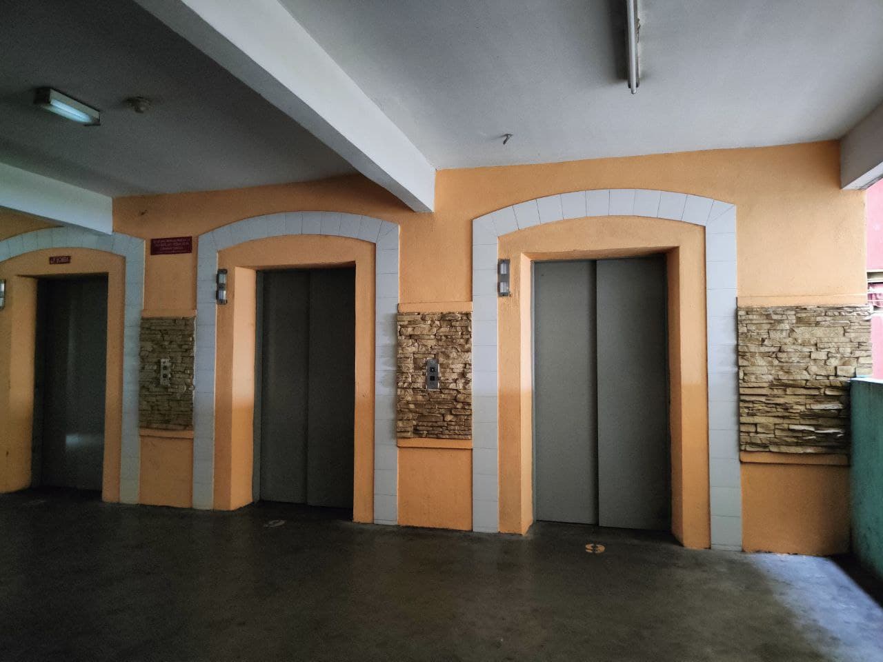 Corner Lot Mentari Court Apartment Bandar Sunway - photo 2