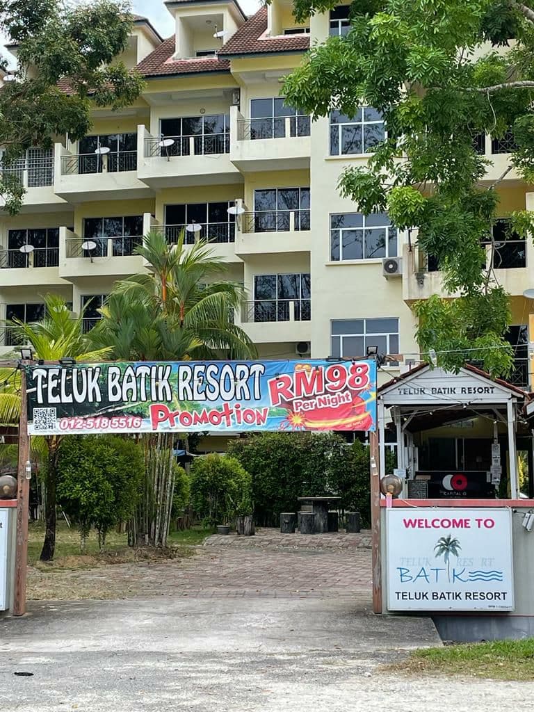 TELUK BATIK APARTMENT LUMUT PERAK - photo 1