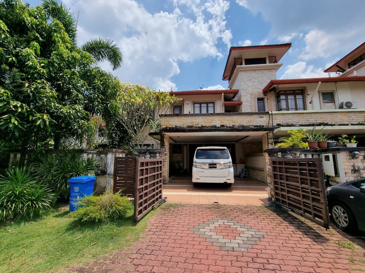 Double Storey Terrace Jalan Ubin Bukit Jelutong - photo 1