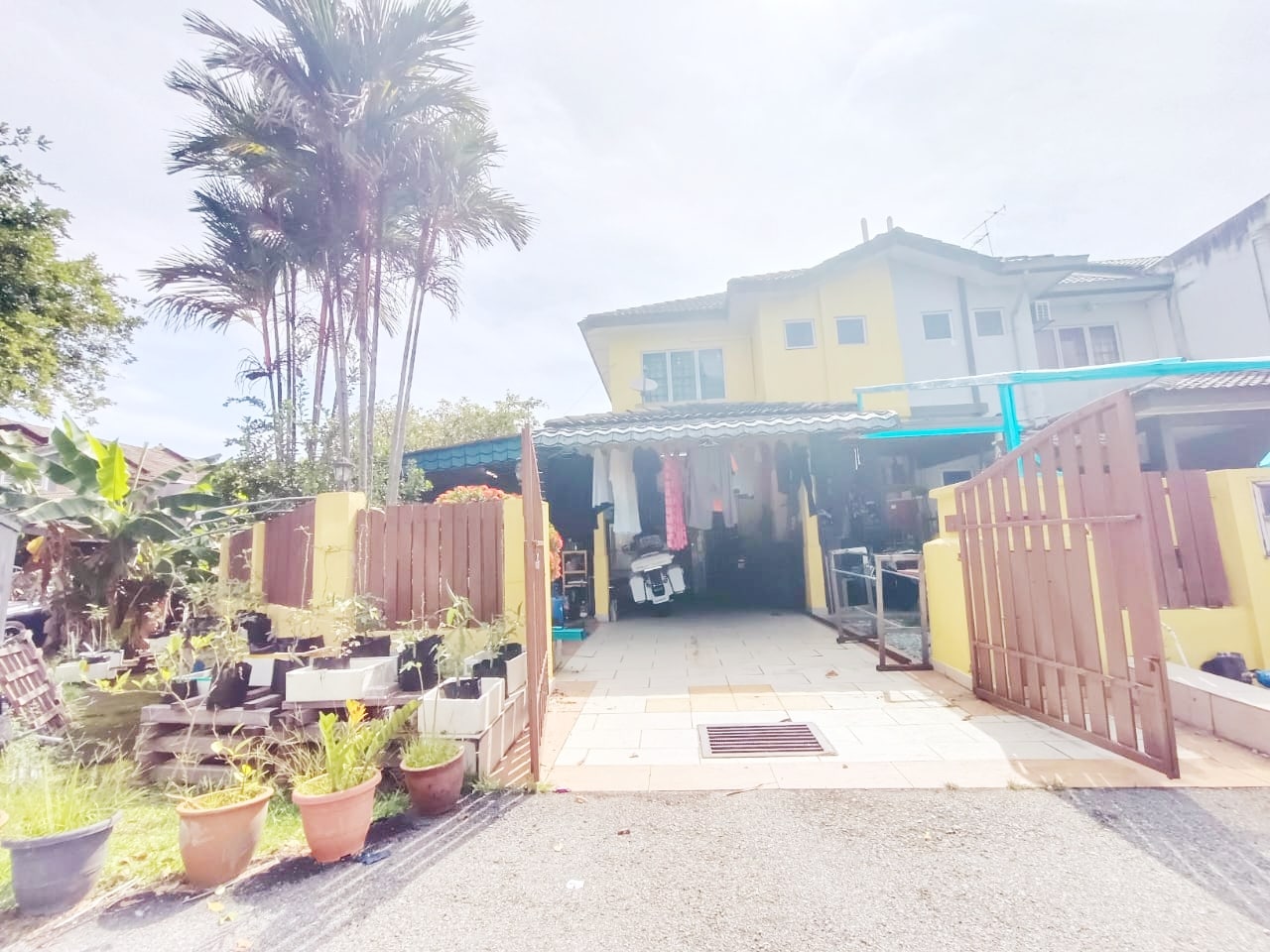 Double Storey Taman Puchong Utama Puchong
