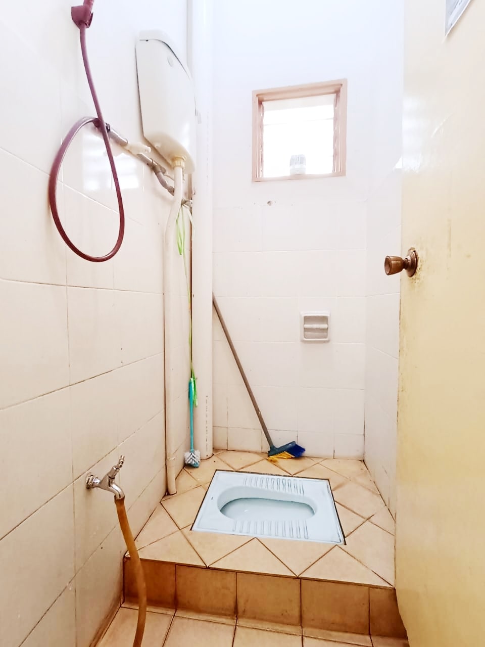 Rumah Teres Setingkat Bandar Putera Klang - photo 8