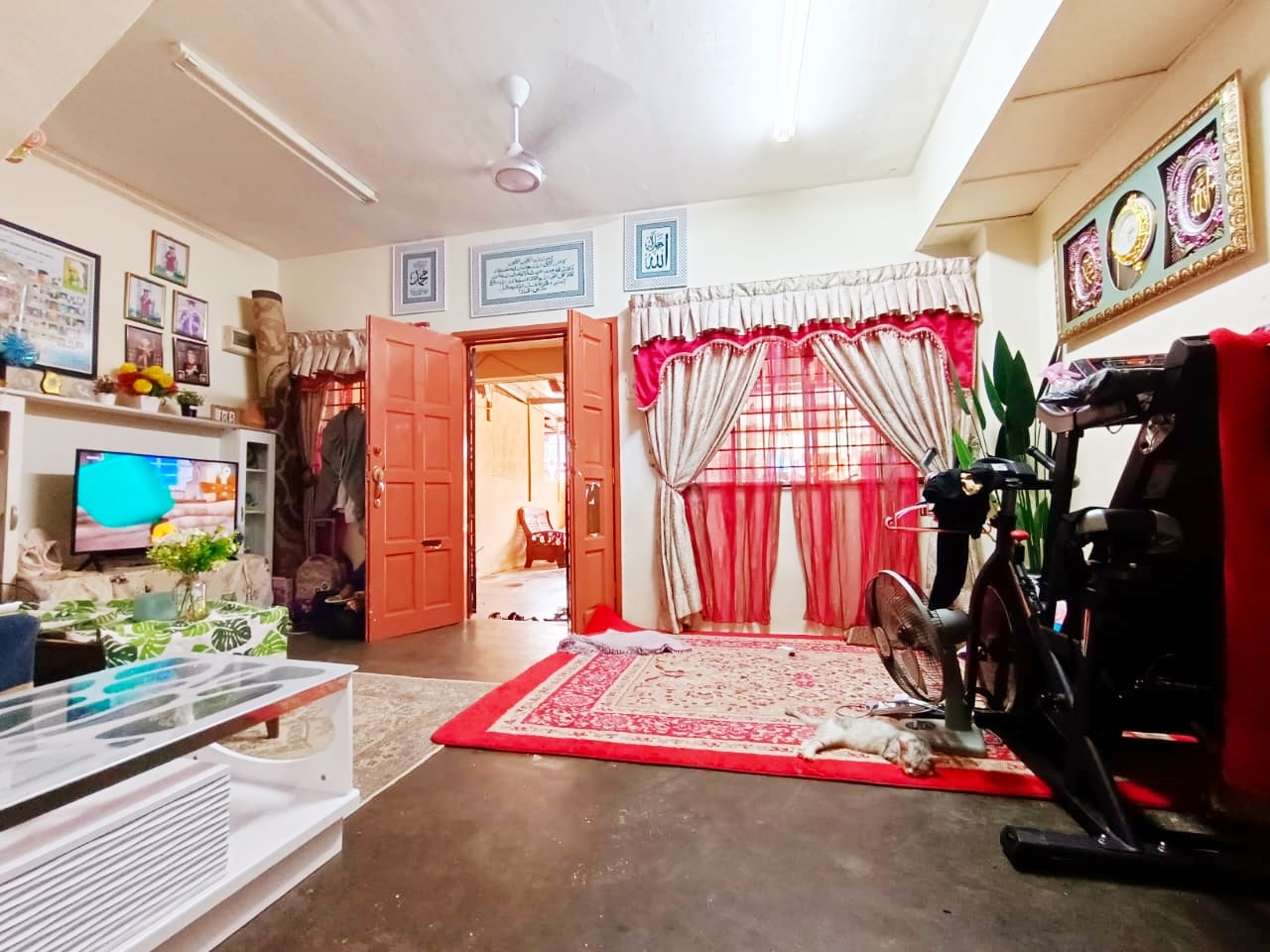 Double Storey Terrace Taman Puchong Utama