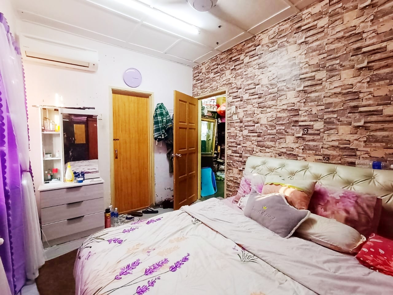 Double Storey Terrace Taman Puchong Utama - photo 4
