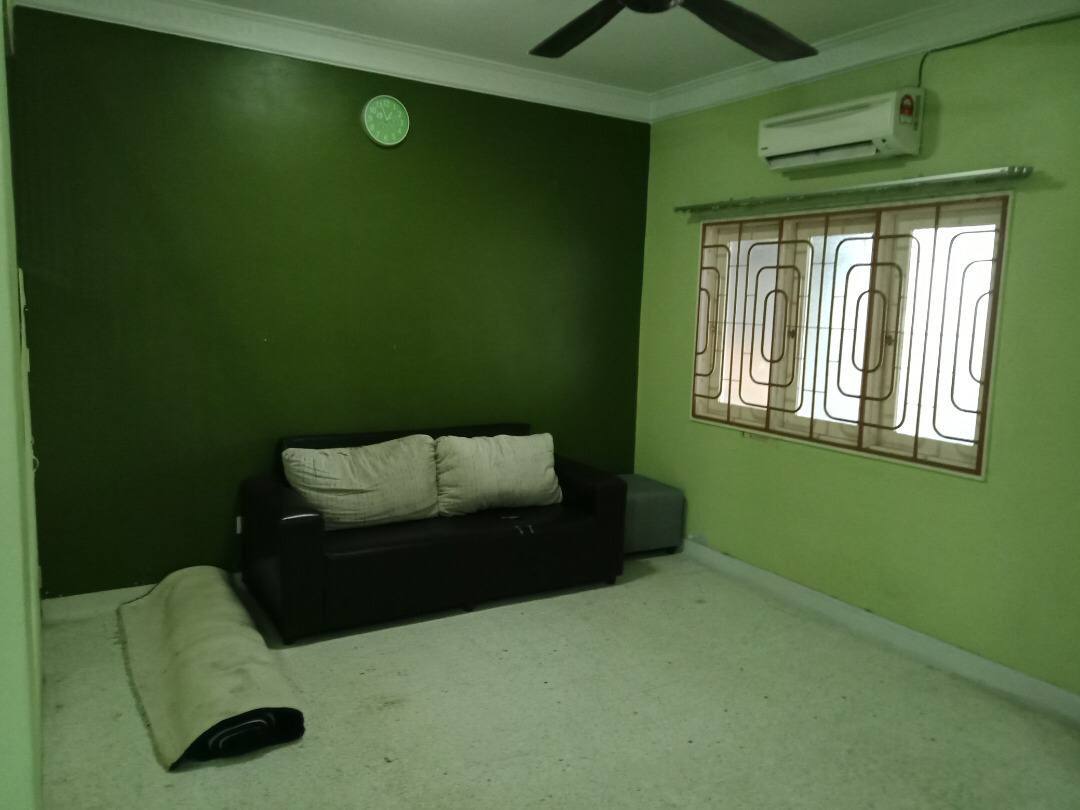 Double Storey Terrace Taman Bijaya Kg Jawa Klang - photo 3