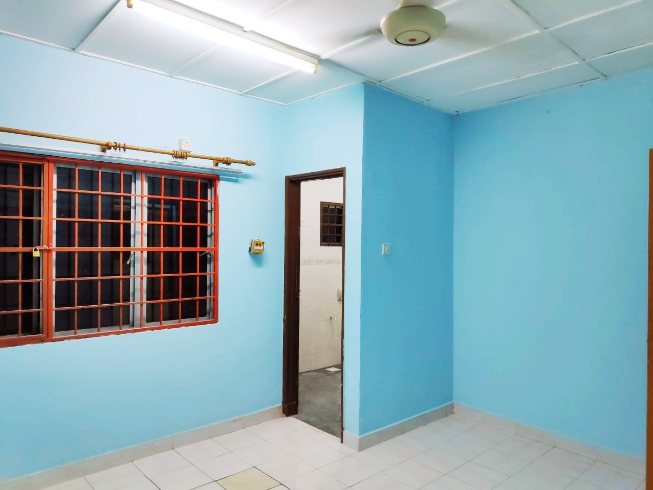 Double Storey House Taman Puchong Utama Puchong - photo 3