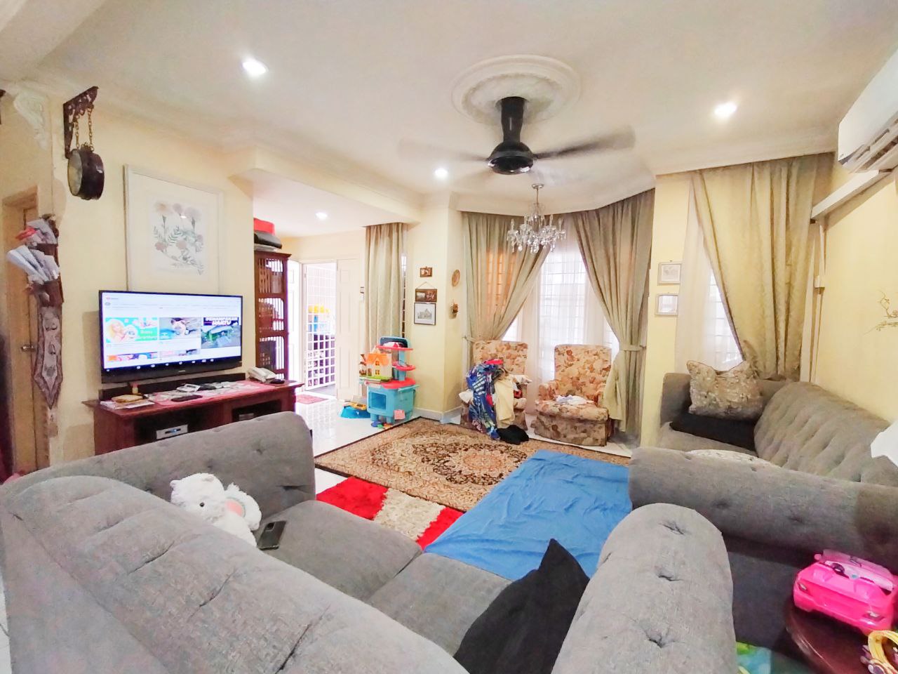 Double Storey Terrace Taman Amanputra Puchong