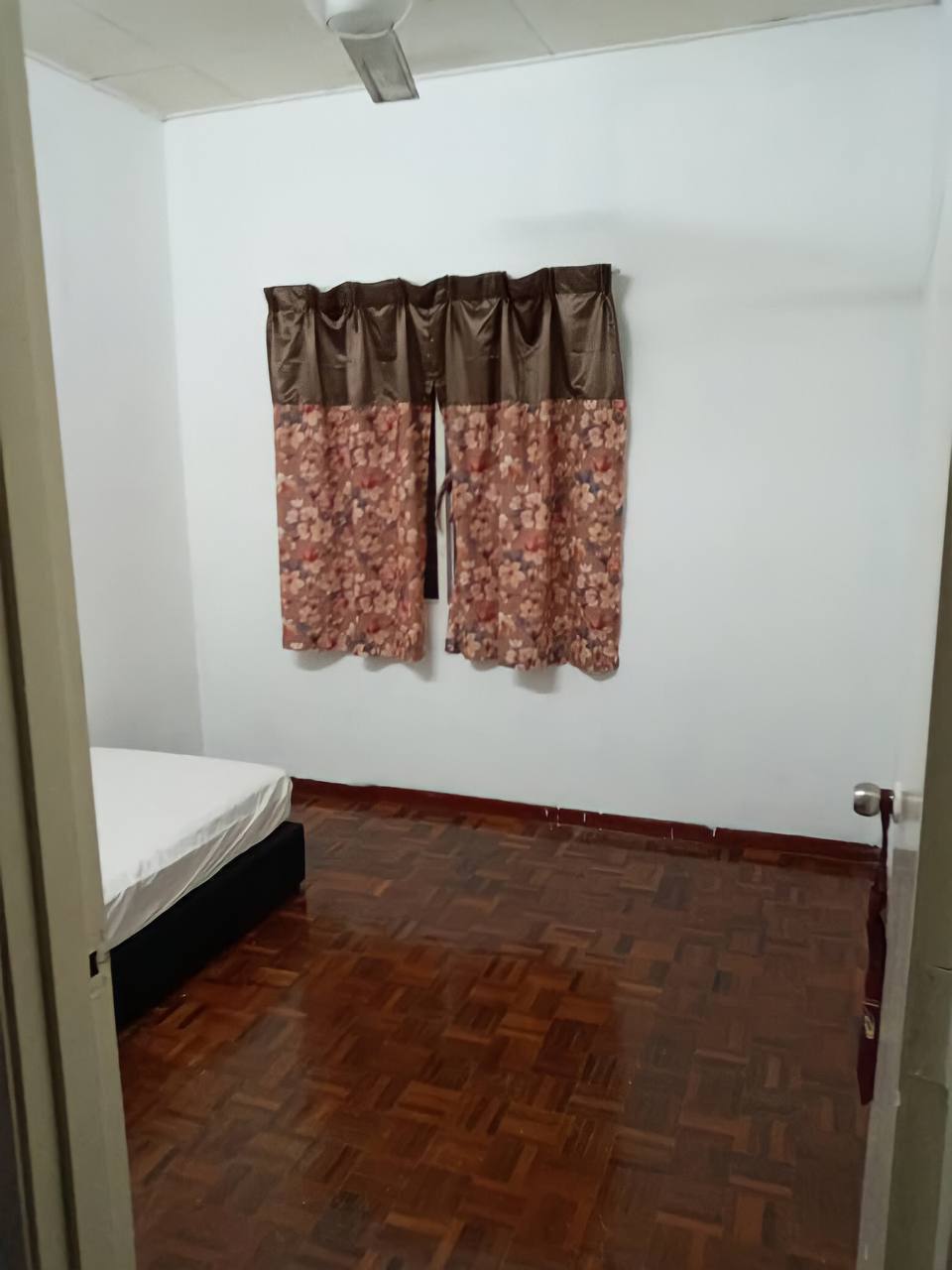 Double Storey Lorong Gugasan Puncak Alam Selangor - photo 8