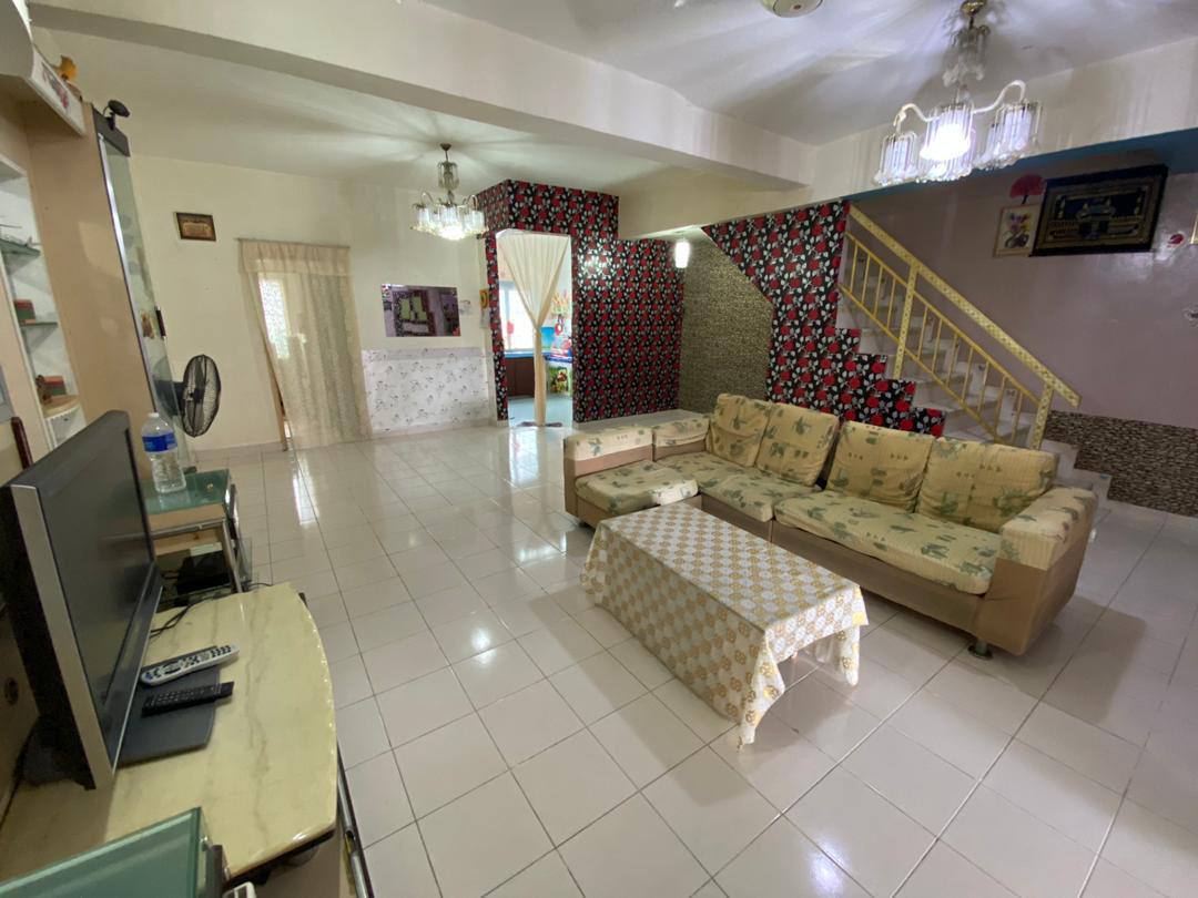 Double Storey Terrace Alam Jaya Puncak Alam - photo 2