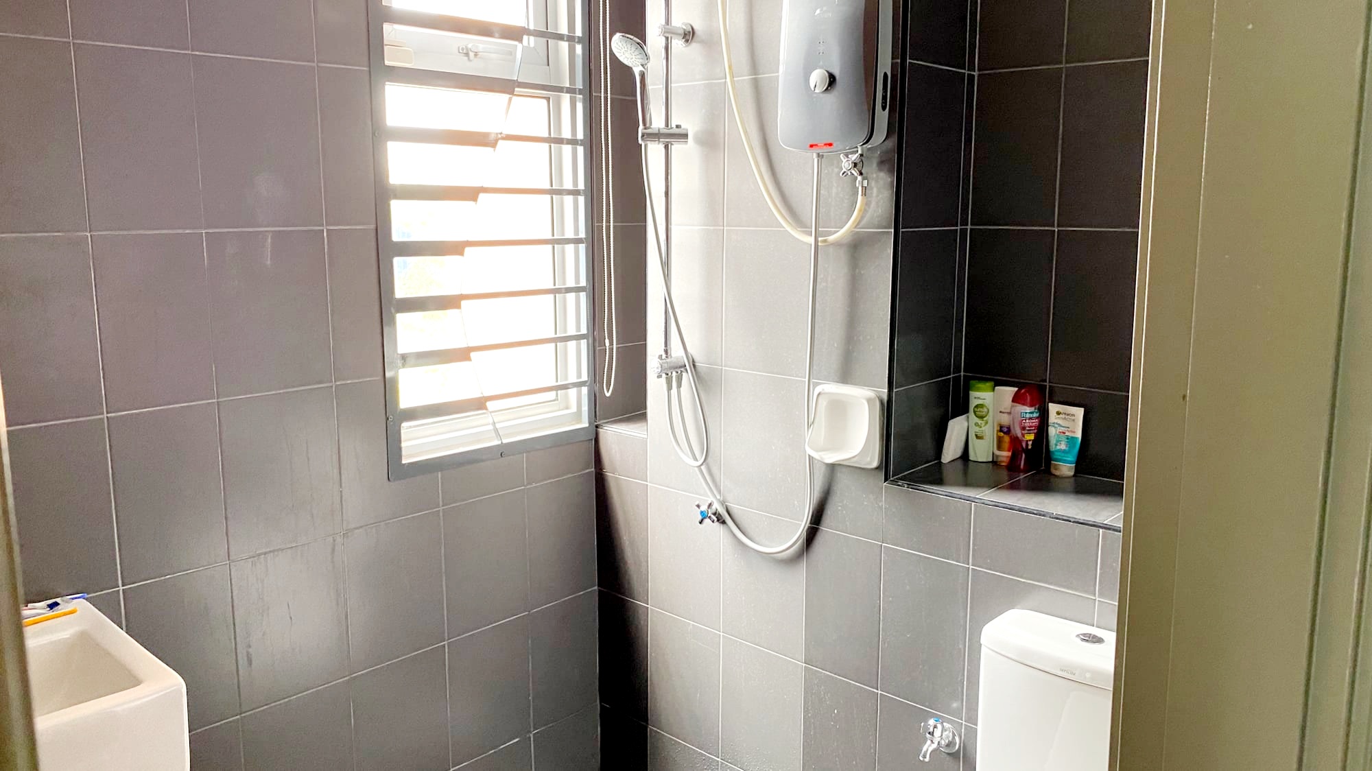 Double Storey Terrace Bandar Hillpark Puncak Alam - photo 7
