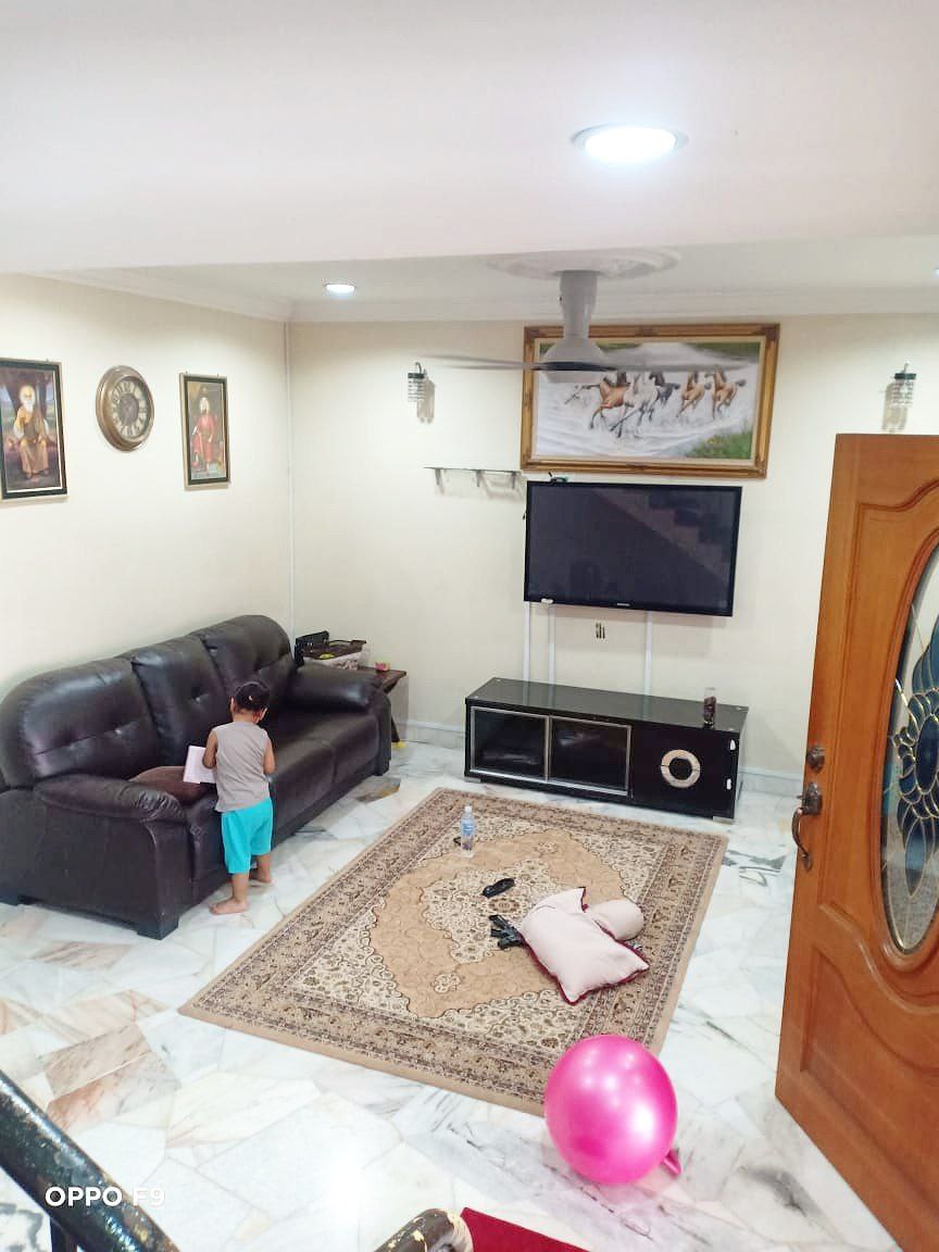 Double Storey Terrace Taman Sri Andalas Klang - photo 2