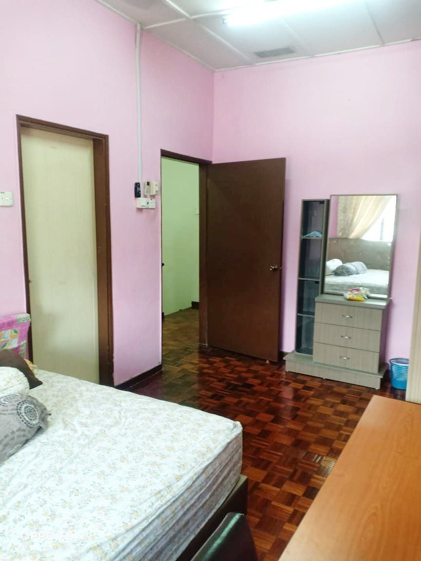 Double Storey Terrace Taman Sri Andalas Klang - photo 6