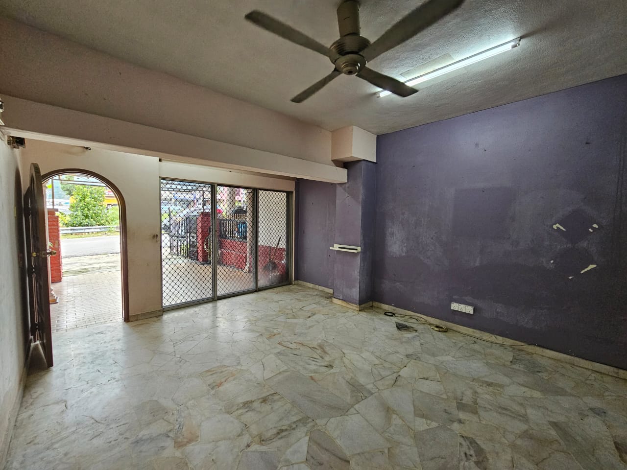 Facing Open 2 Storey Taman Sri Gombak Fasa 4 - photo 3