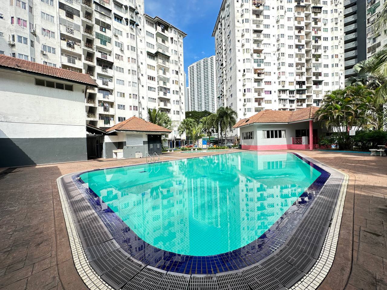 LEVEL 1 Sri Suajaya Condominium Sentul KL - photo 13