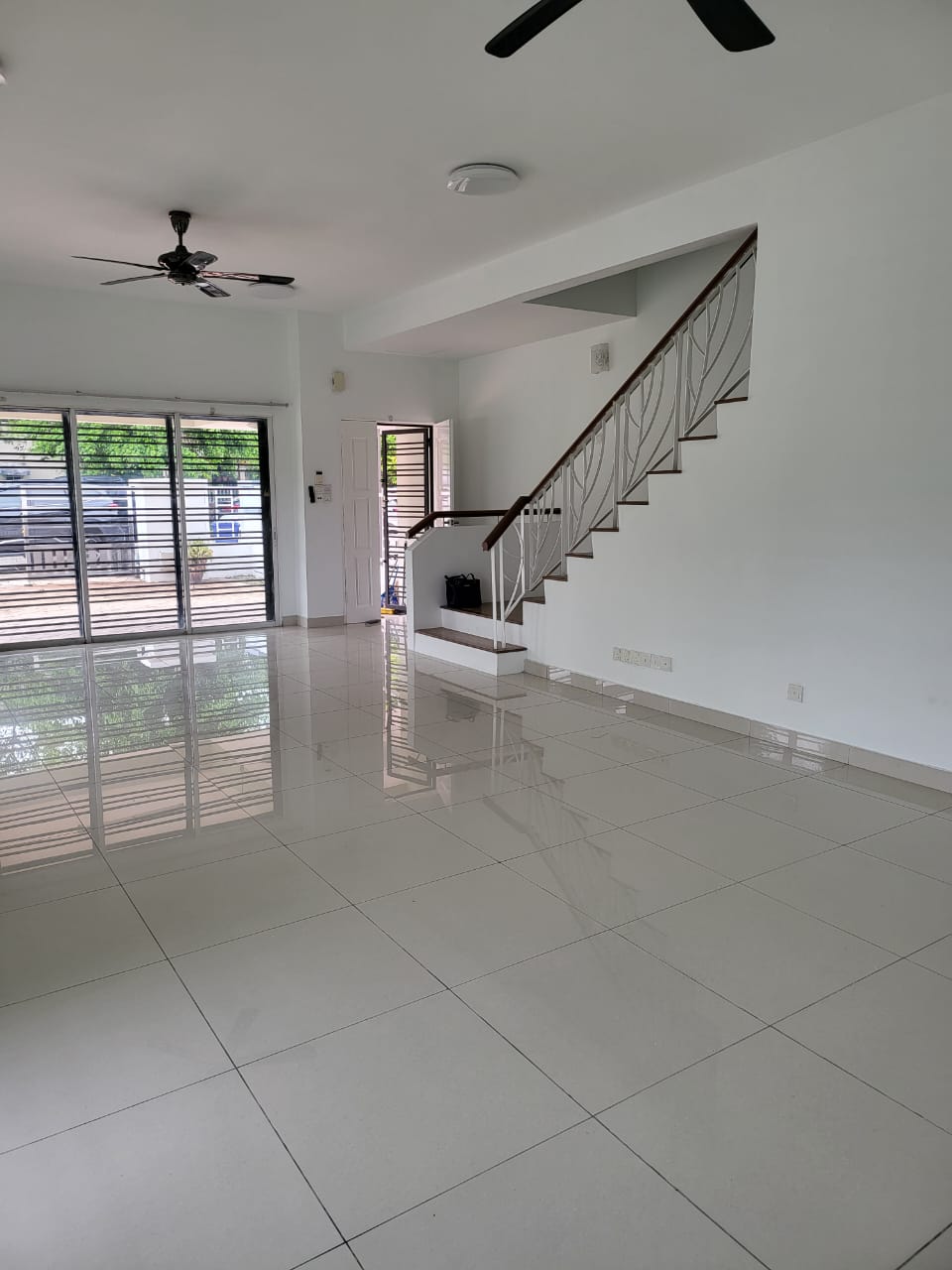 END LOT 2 Storey Seksyen 19 Shah Alam - photo 2