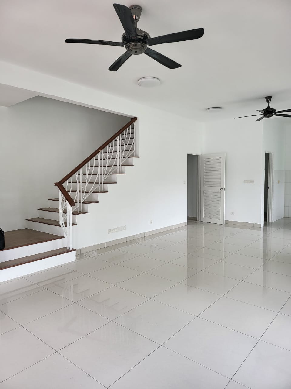 END LOT 2 Storey Seksyen 19 Shah Alam - photo 3