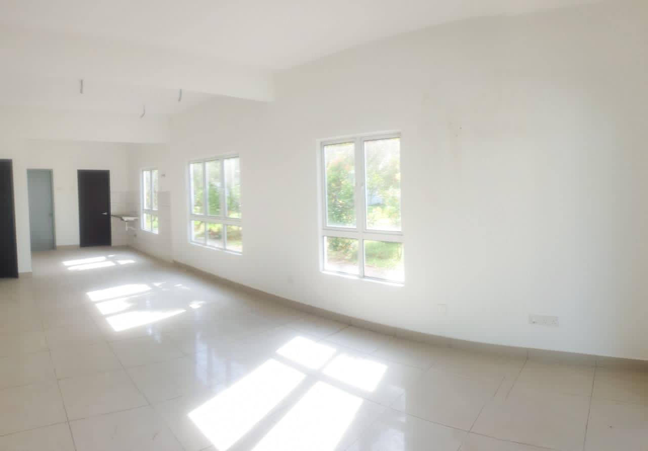 END LOT 2 Storey Taman Jenderam Damai, Dengkil - photo 3