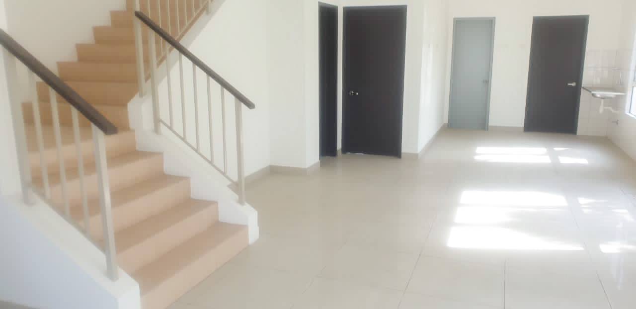 END LOT 2 Storey Taman Jenderam Damai, Dengkil - photo 4