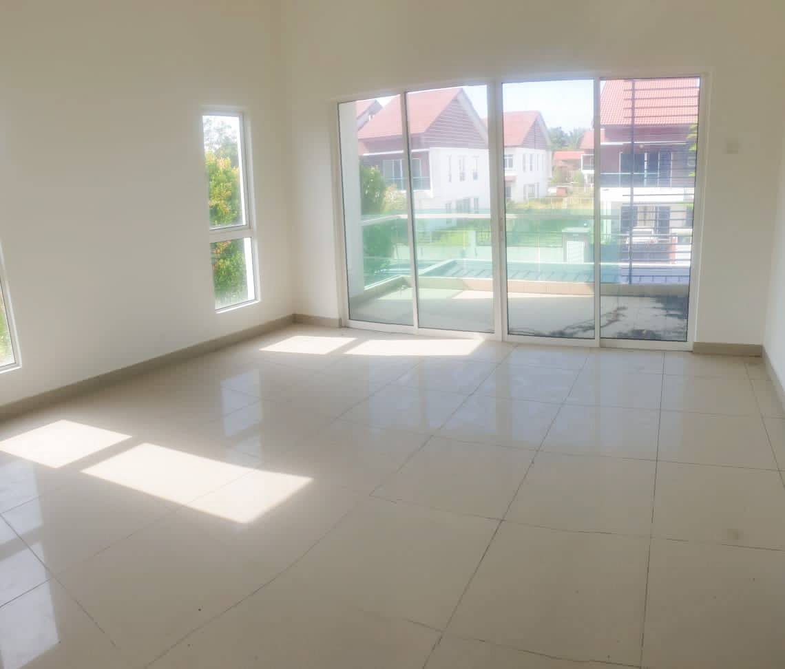 END LOT 2 Storey Taman Jenderam Damai, Dengkil - photo 7