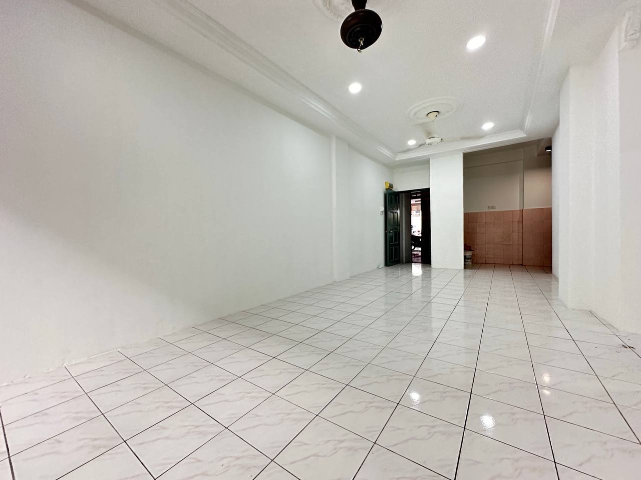 GROUND FLOOR Amazing Heights Apartment Sg Udang - photo 3