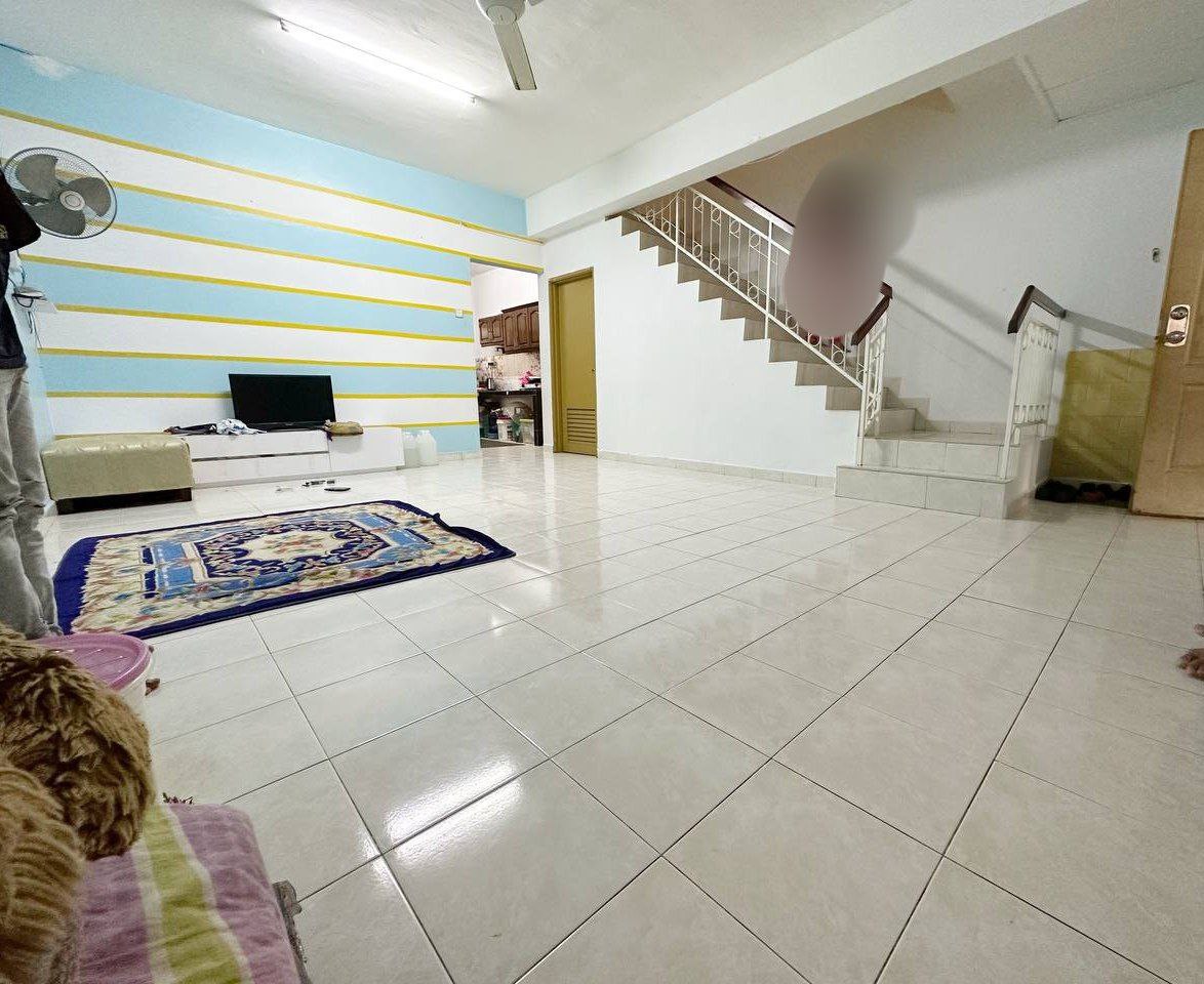 2 Storey Lorong Az Zaharah Bandar Puncak Alam - photo 3