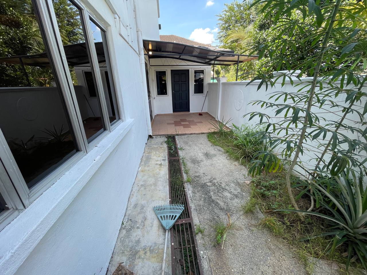 END LOT 2 STOREY SEKSYEN 8 SHAH ALAM - photo 3