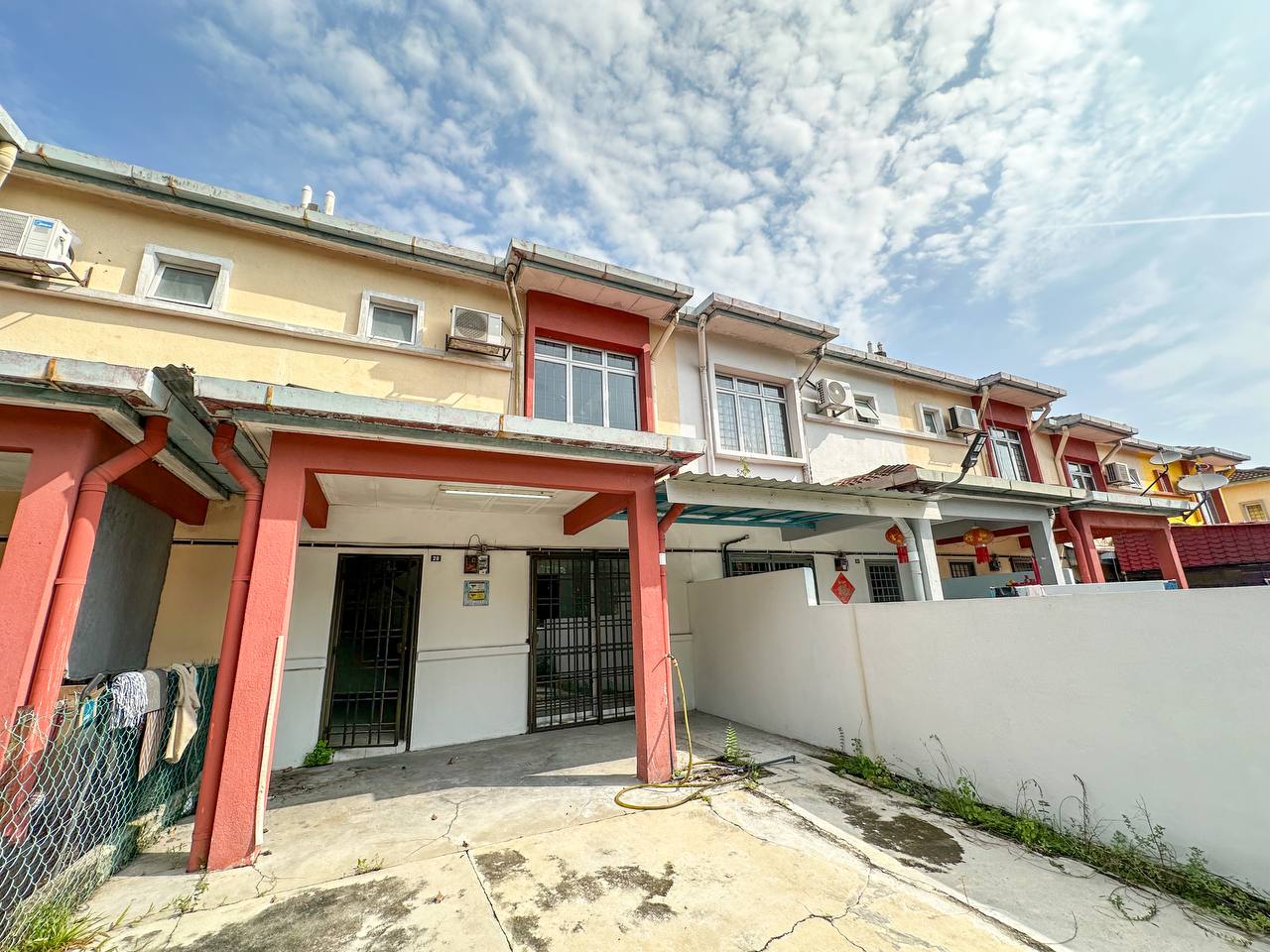 FACING OPEN 2 Storey LEP 6 Taman Lestari Putra - photo 3