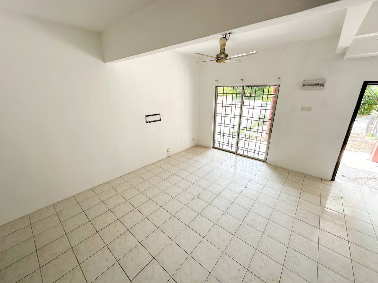 FACING OPEN 2 Storey LEP 6 Taman Lestari Putra - photo 8