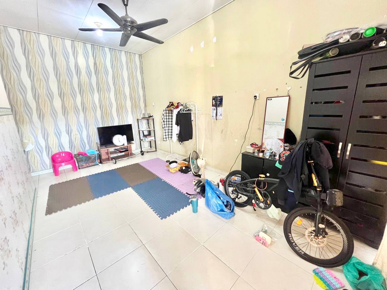1 Storey Jln Tanjung Agas Seksyen 30, Shah Alam - photo 3