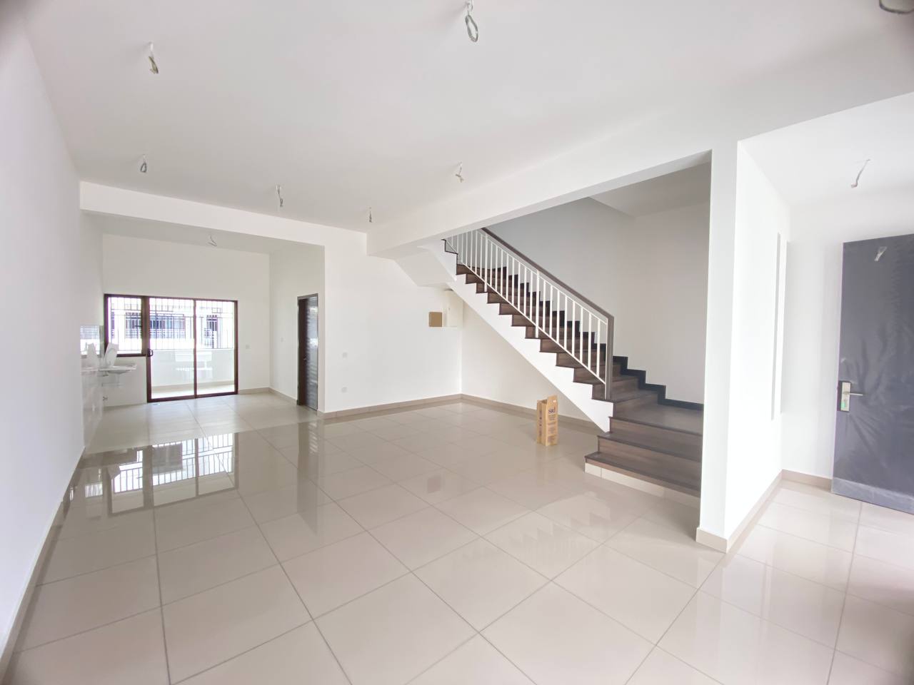 NEW HOUSE Lyra 2 Bandar Bukit Raja - photo 2