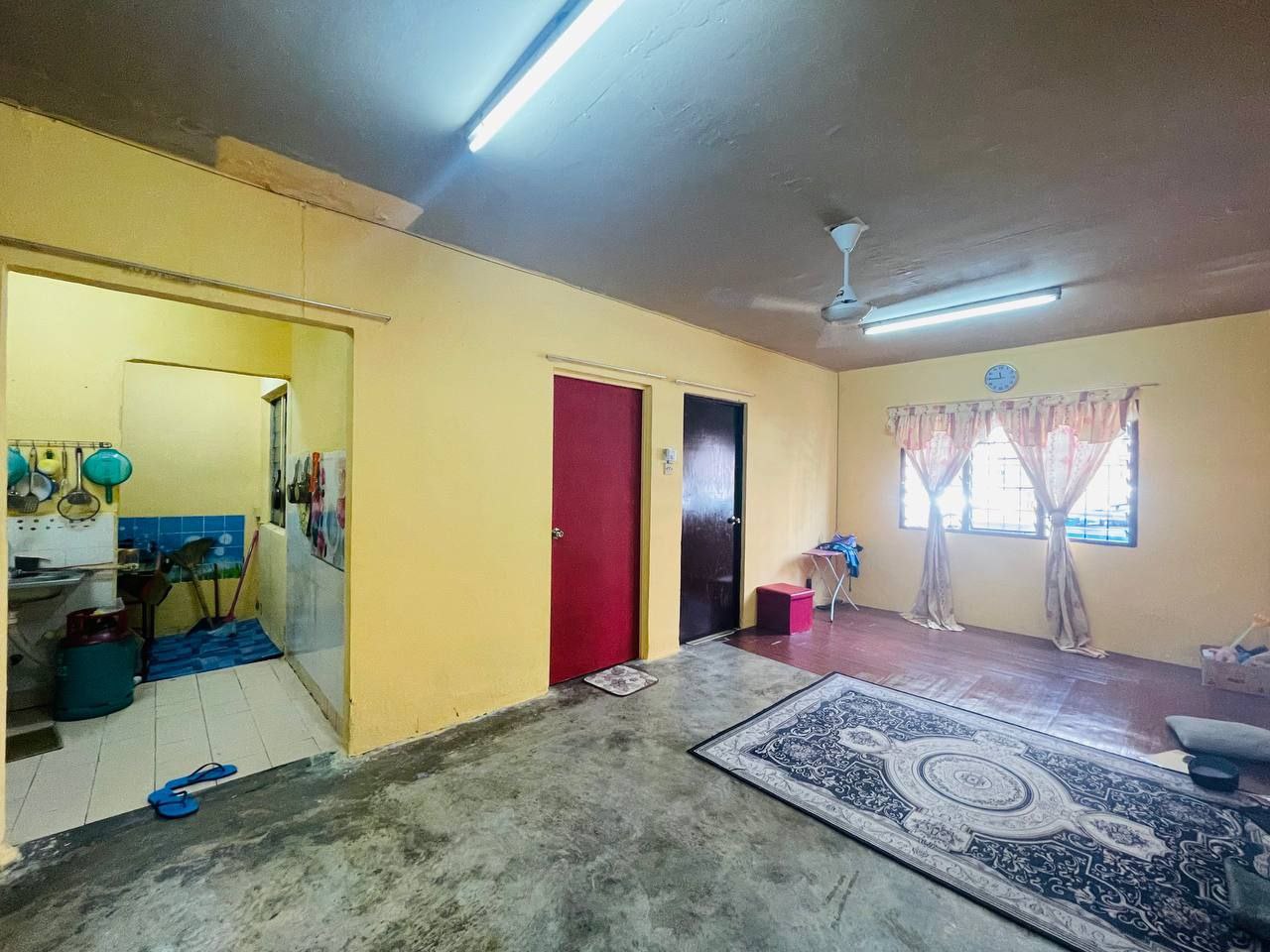 Apartment Idaman, Damansara Damai - photo 3