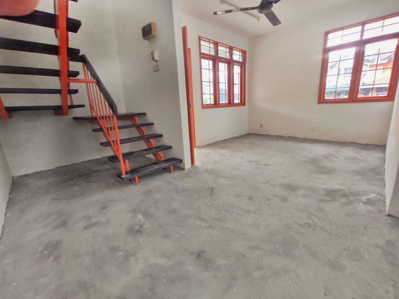 CORNER LOT 2 Storey Taman Subang Perdana Shah Alam - photo 3