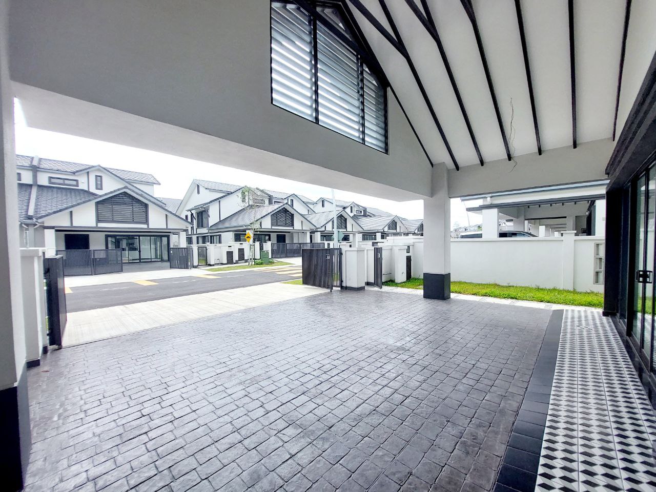 2 Storey Semi D Heavea Elmina Garden - photo 3