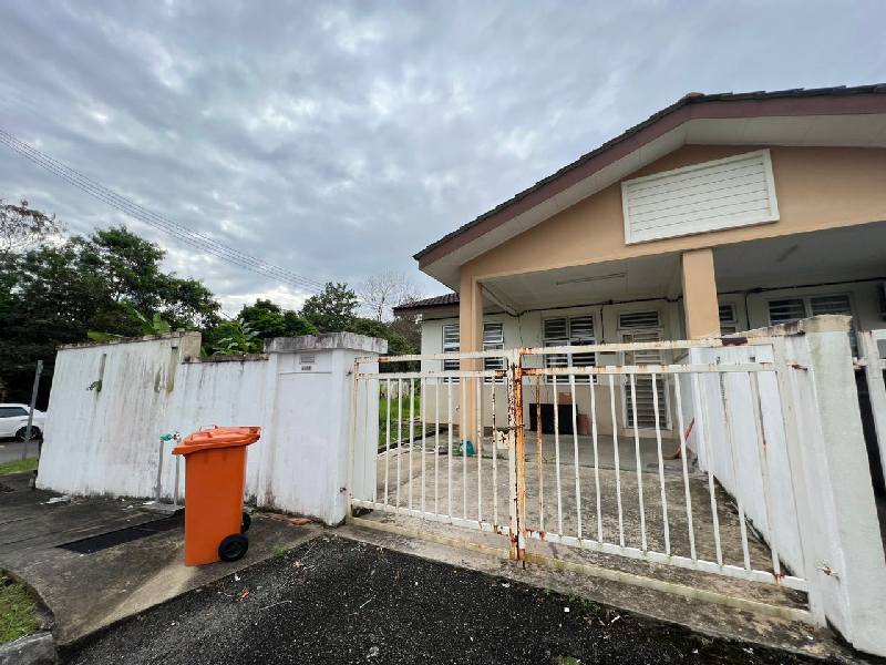1 storey Corner Lot Lavender Heights Senawang