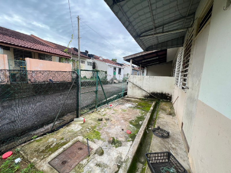 1 storey Corner Lot Lavender Heights Senawang - photo 3