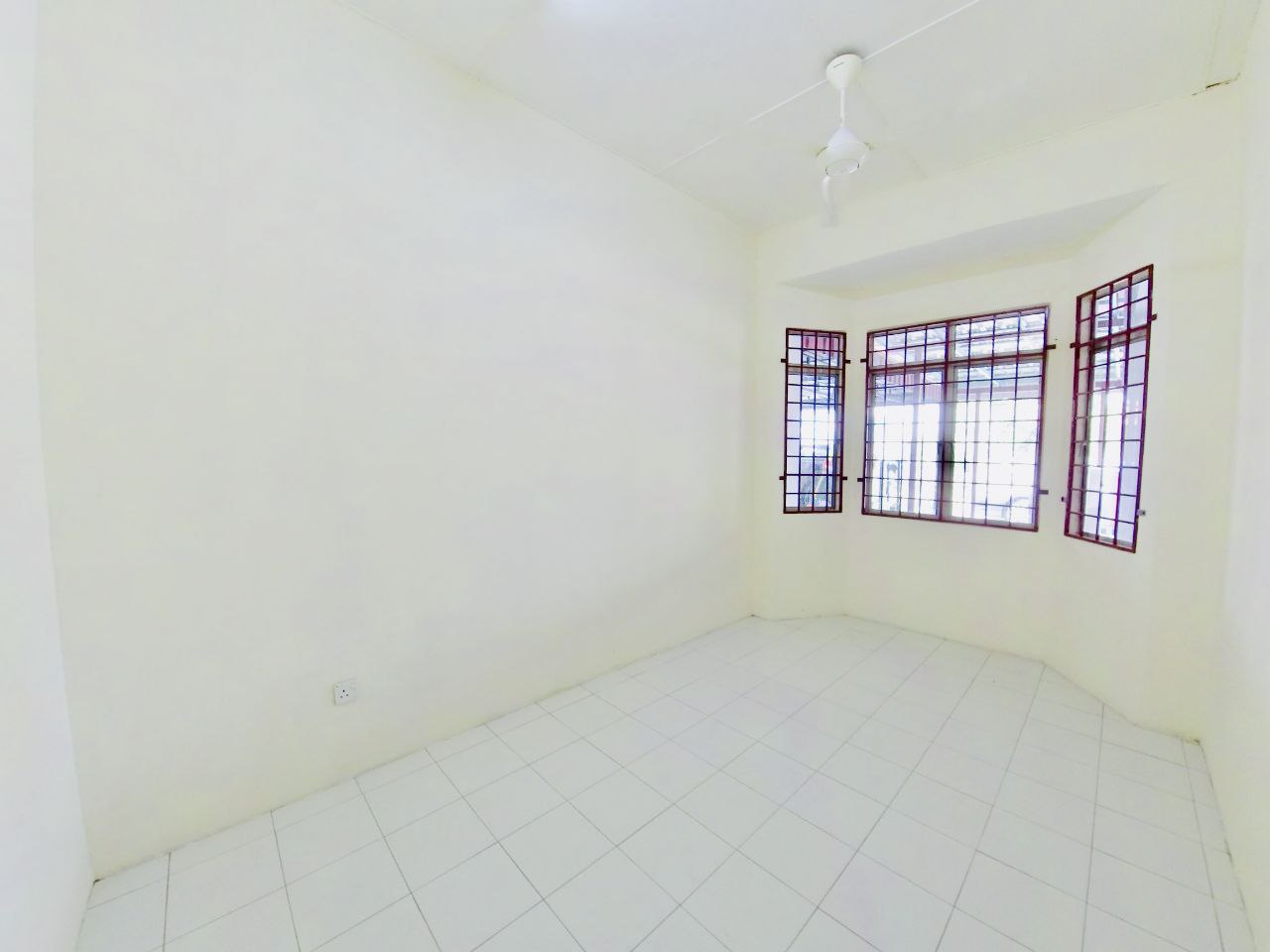 Teres Setingkat murah Taman Meru Jaya 2 - photo 3