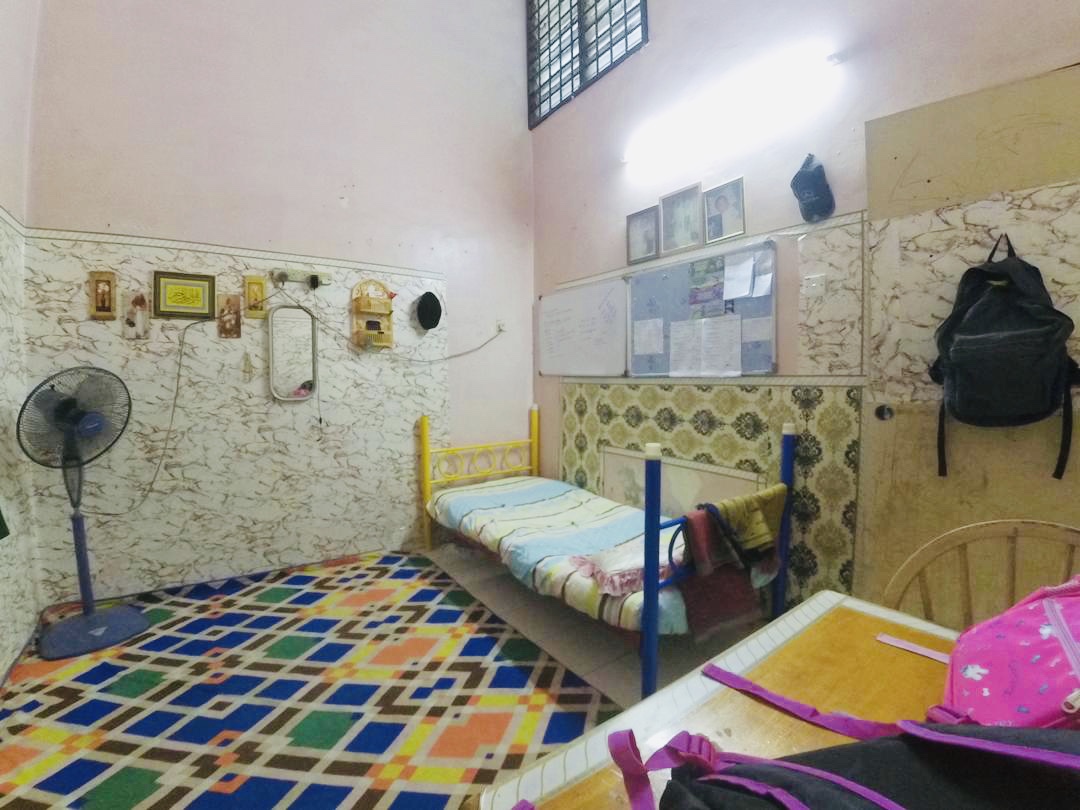 SINGLE STOREY TERRACE HOUSE, TAMAN SRI WANGI KAPAR - photo 4