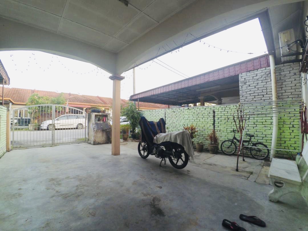 SINGLE STOREY TERRACE HOUSE, TAMAN SRI WANGI KAPAR - photo 8