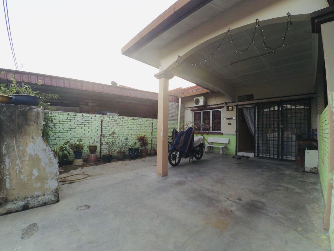 SINGLE STOREY TERRACE HOUSE, TAMAN SRI WANGI KAPAR - photo 11