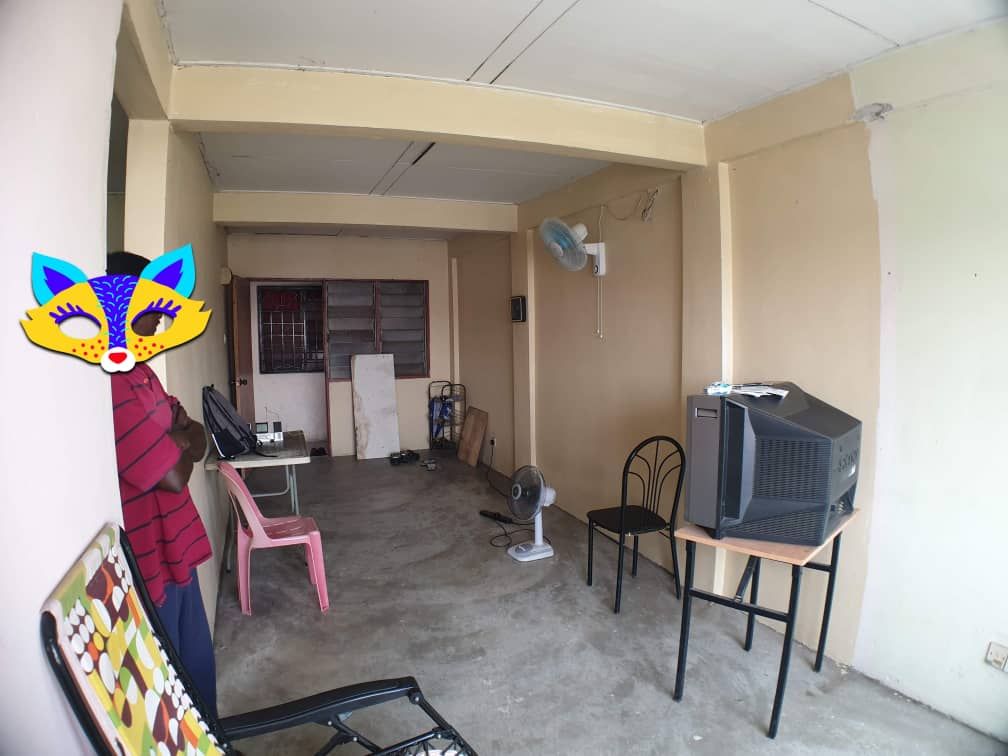 Flat Blok 49 Seksyen 7, Shah Alam - photo 2