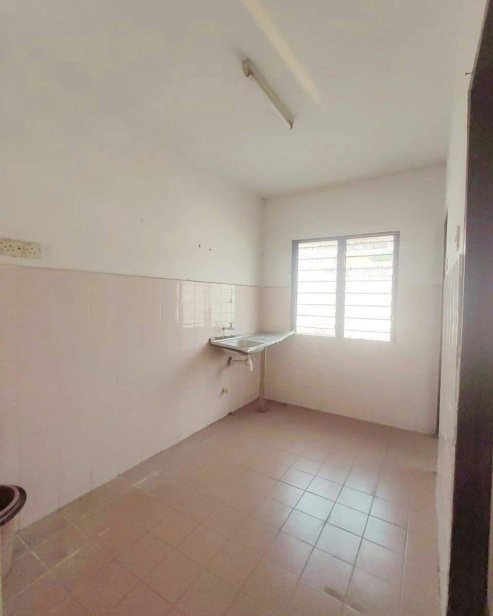 FLAT BAIDURI BANDAR TASIK KESUMA LOW PRICE - photo 5
