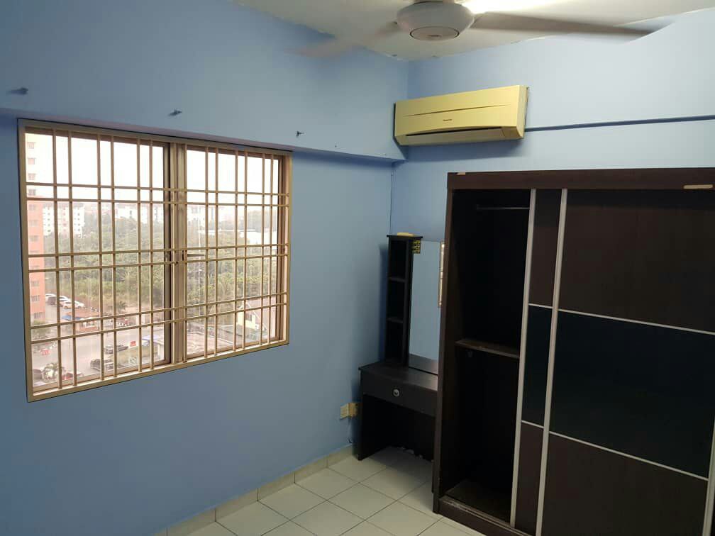 Apartment Sri Dahlia, Taman Sepakat Indah 2 - photo 2