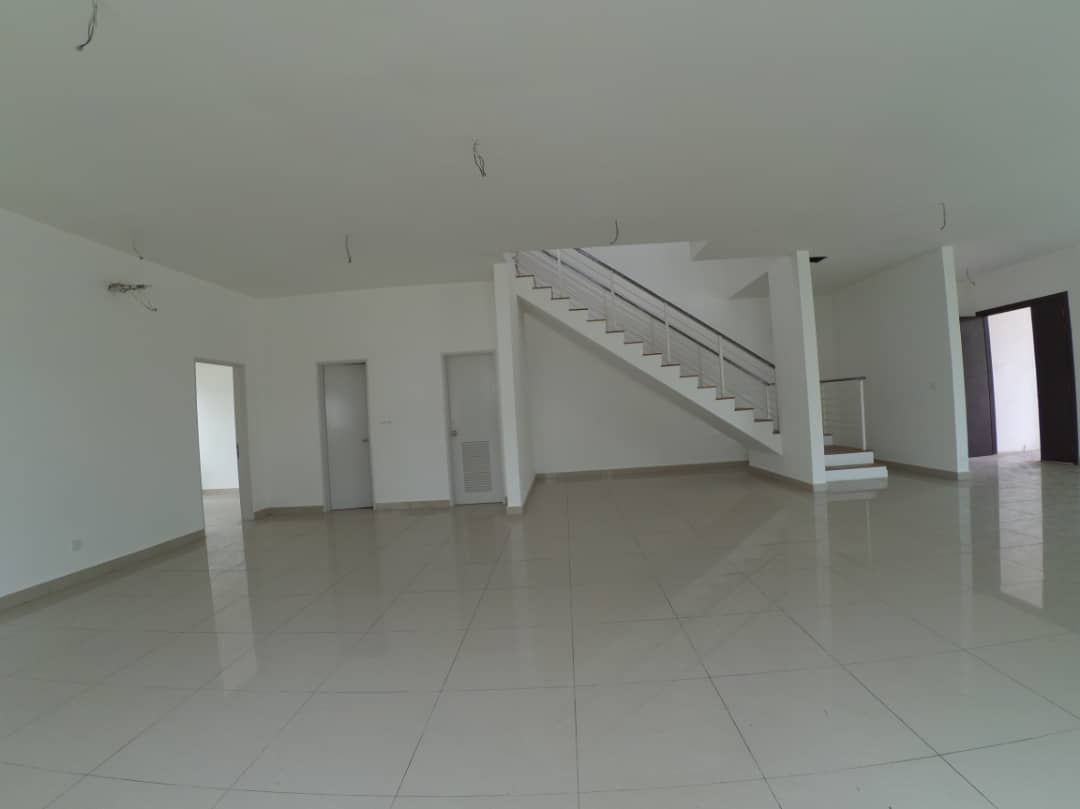 2 ST SEMI D CORNER UNIT Cassia, Garden Residence - photo 11
