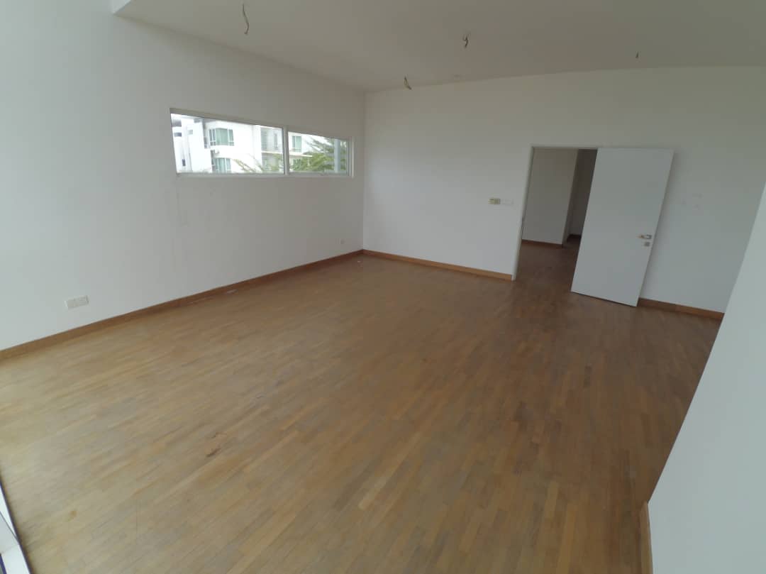 2 ST SEMI D CORNER UNIT Cassia, Garden Residence - photo 6