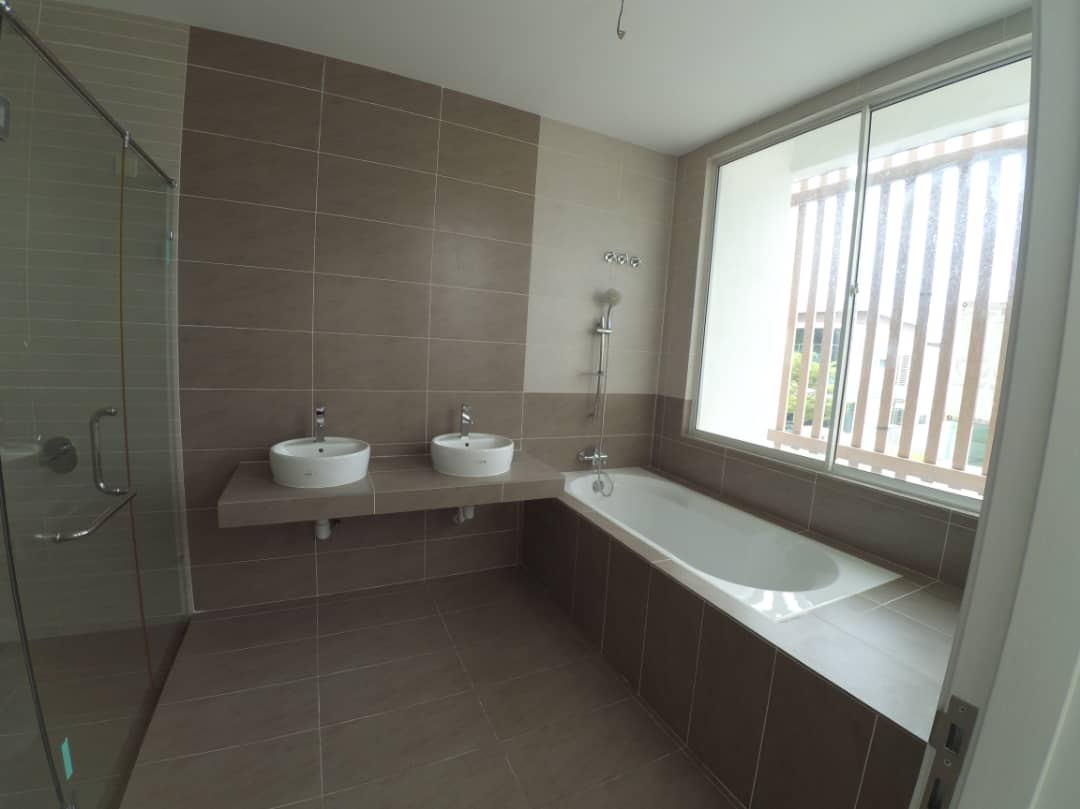 2 ST SEMI D CORNER UNIT Cassia, Garden Residence - photo 5