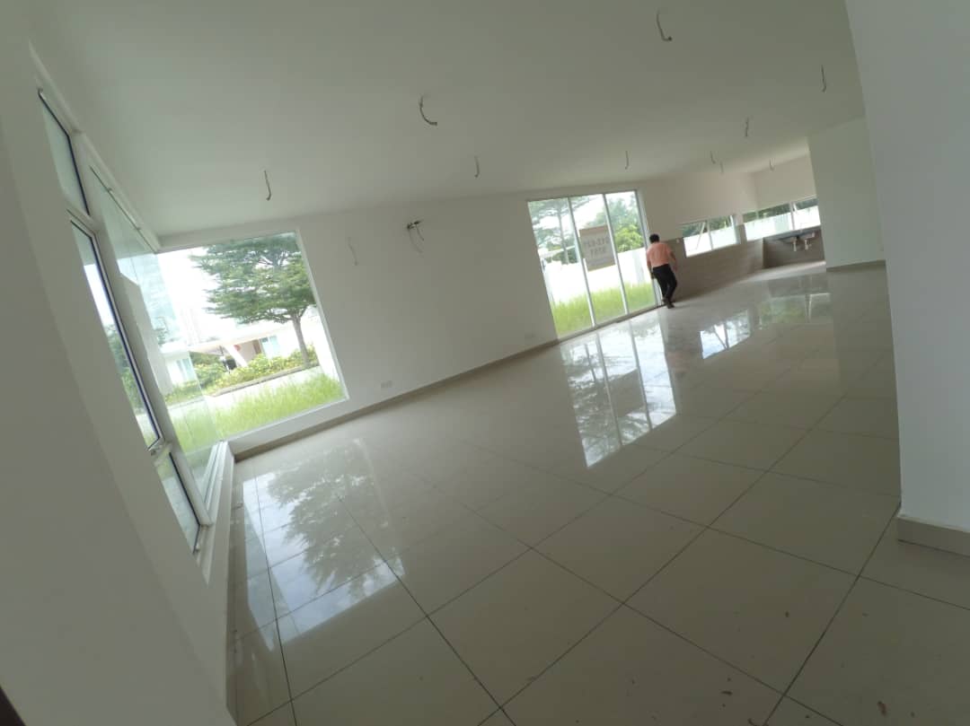 2 ST SEMI D CORNER UNIT Cassia, Garden Residence - photo 12