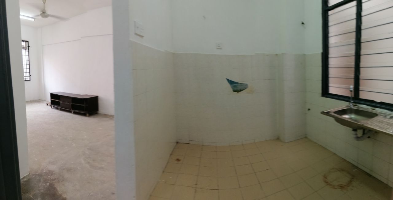 GROUND FLOOR Megah Villa Apartment, Kota Warisan - photo 5